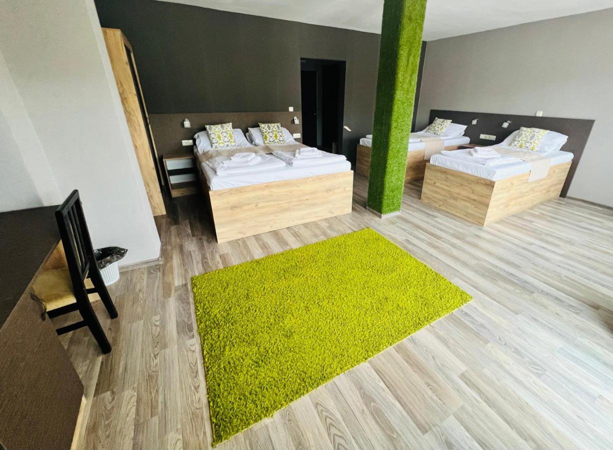 Tryavna Lake Hotel & Spa Exteriör bild
