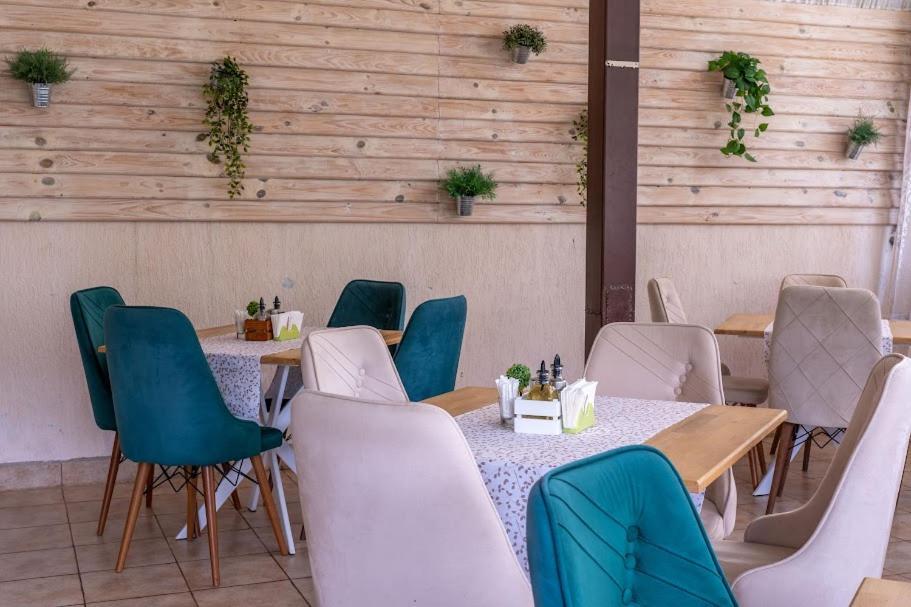 Tryavna Lake Hotel & Spa Exteriör bild